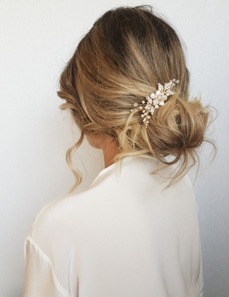 Delicate Bridal Hair Pins For The Modern Bride Aries Bridal Hair Comb 3