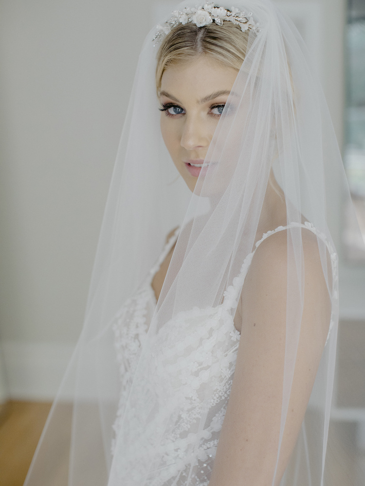 How to accessorise a short wedding dress with a long veil 2