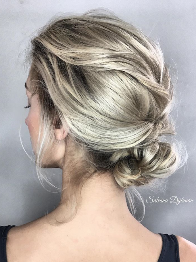 Gorgeous Messy Wedding Updos 4