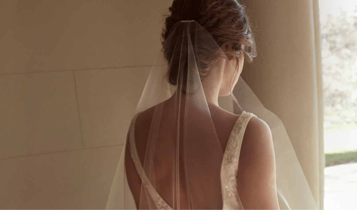 This hack will make your veil stay in place