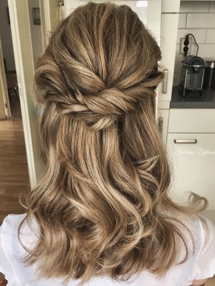 Half Up Hairstyle 2018 Wedding Hair Trends