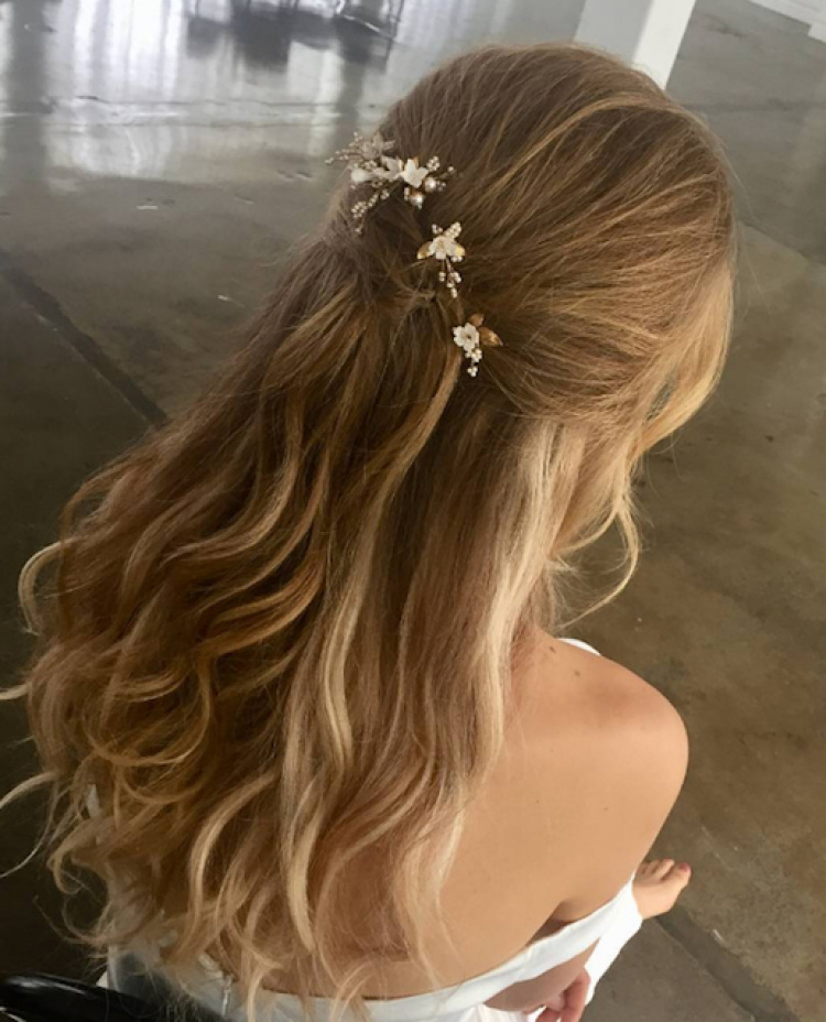 Half Up Hairstyle With Floral Hair Pins 2018 Wedding Hair Trends