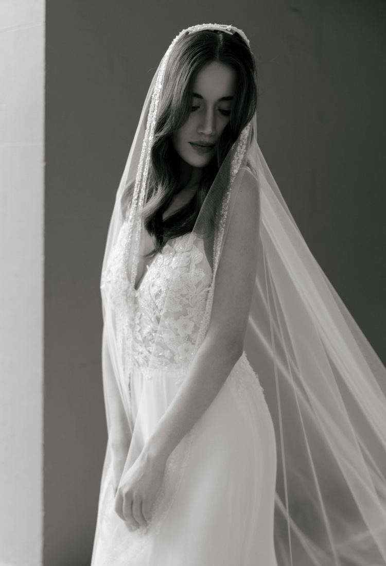 How to accurately measure for your wedding veil - A step by step guide