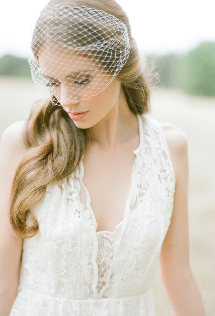 How To Choose A Birdcage Veil