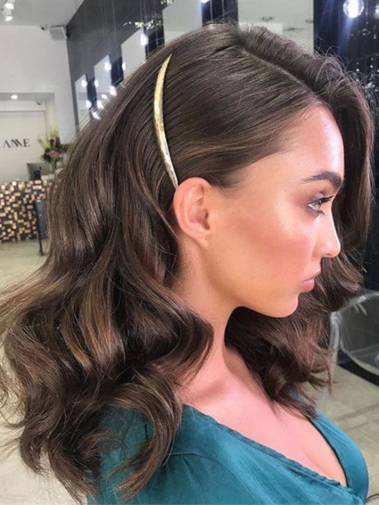 How To Style A One Shoulder Dress Side Swept Soft Waves 2