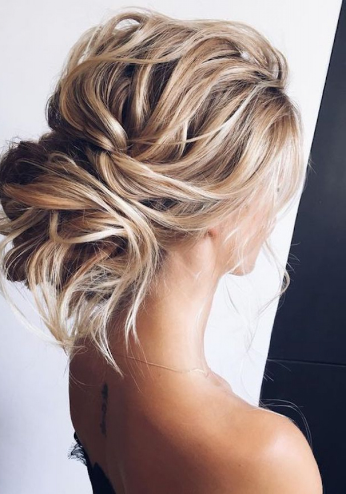 Loose Updos Simple And Stunning Wedding Hairstyles You'll Love 11