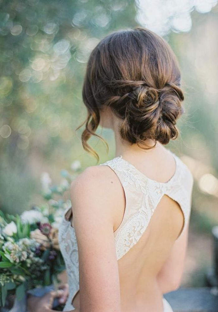 Loose Updos Simple And Stunning Wedding Hairstyles You'll Love 14