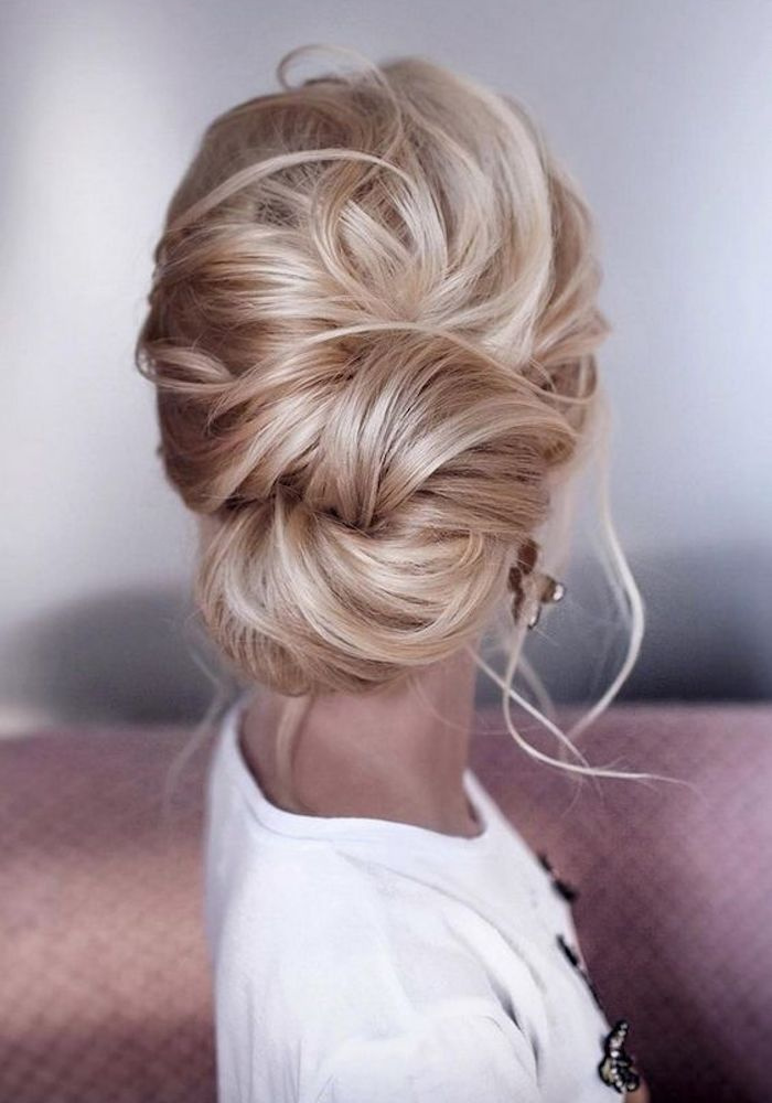 Loose Updos Simple And Stunning Wedding Hairstyles You'll Love 9