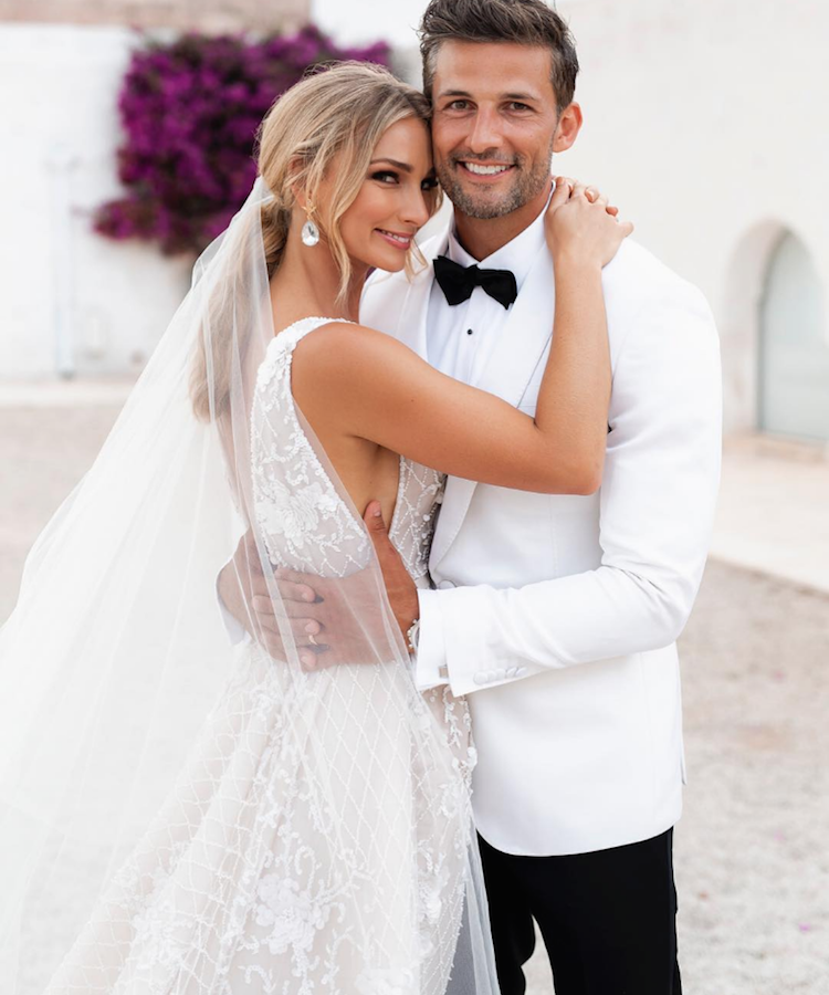 Gorgeous Wedding Hairstyles With Veils Anna Heinrich Wedding Ponytail 1