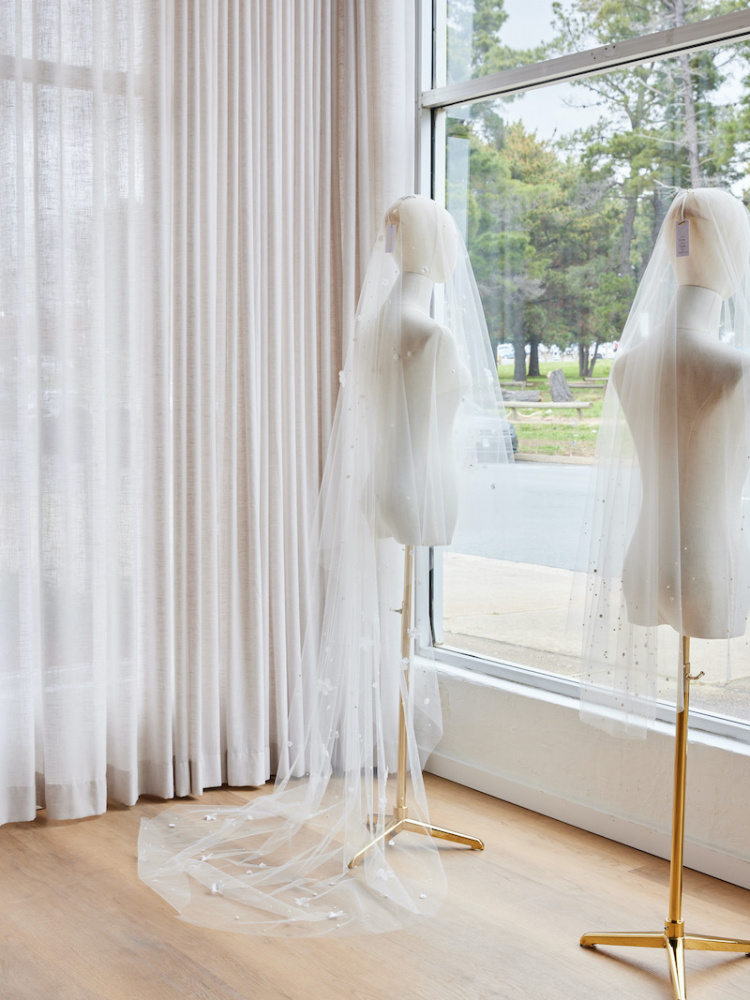 Our Guide To Cleaning A Wedding Veil 4