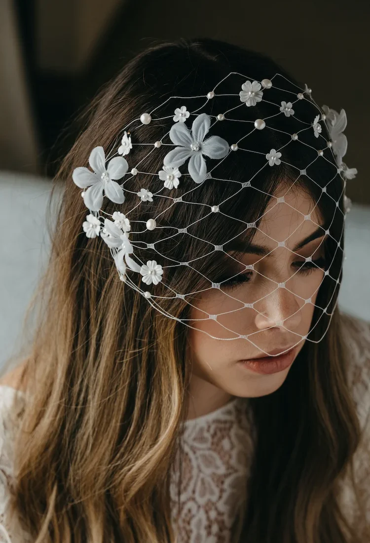 Primavera Birdcage Veil 4