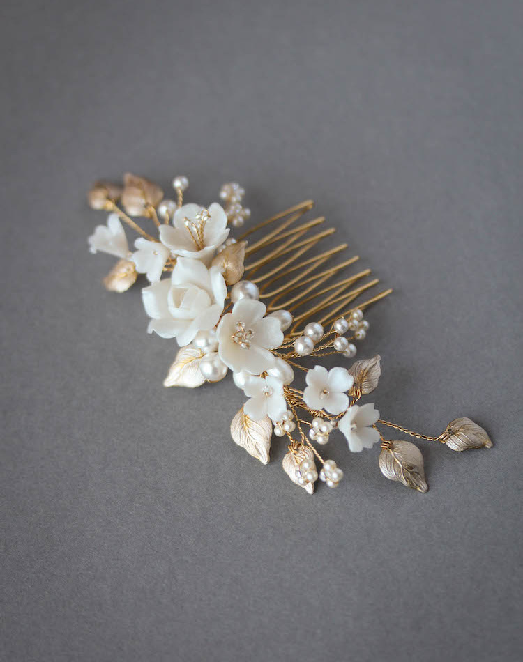 Primrose Bridal Hair Comb In Pale Gold 1.jpg