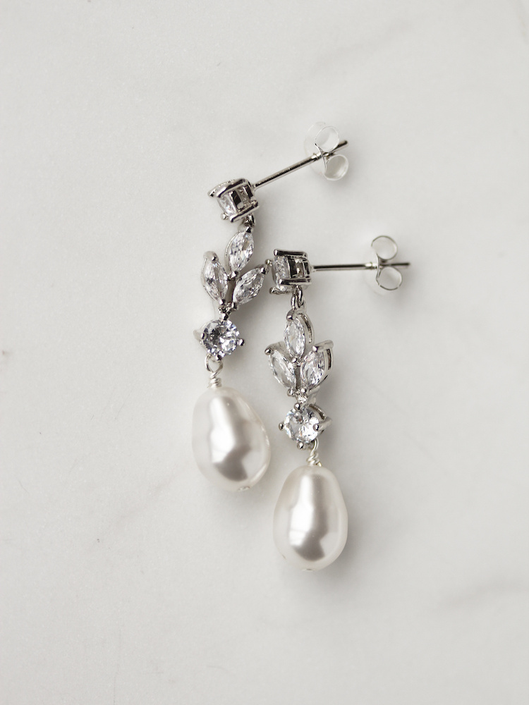 Tulip Crystal Pearl Drop Earrings 1.jpg