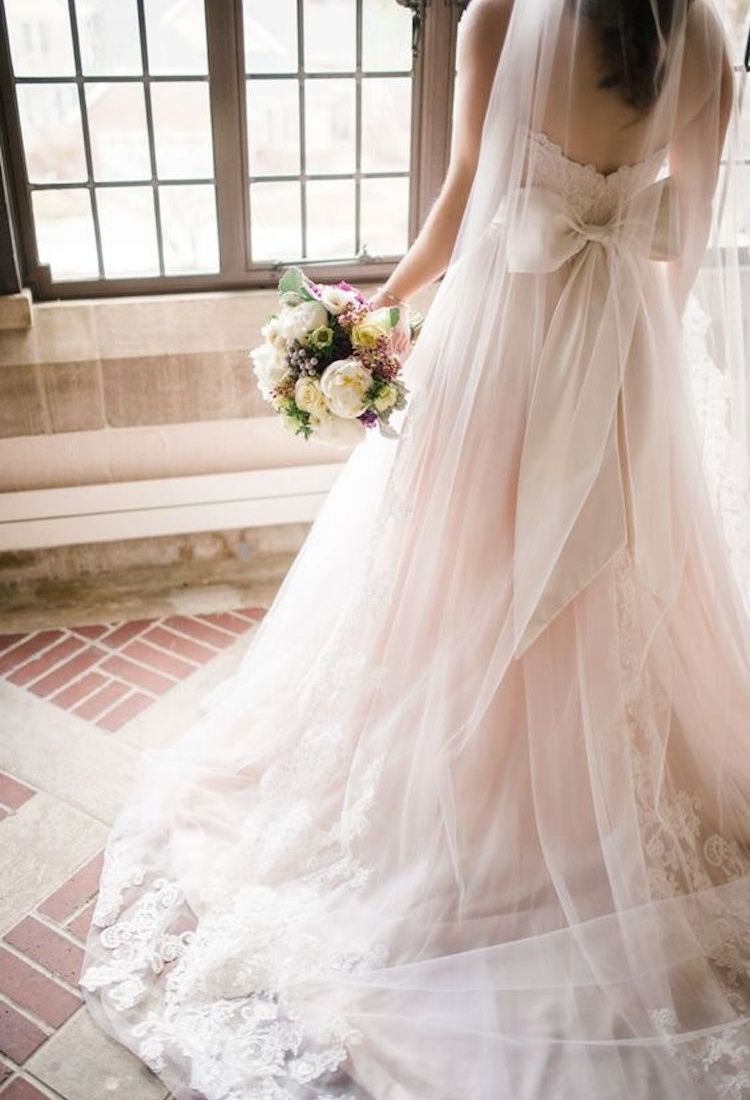 Wedding Dress With Bow And Long Veil 9