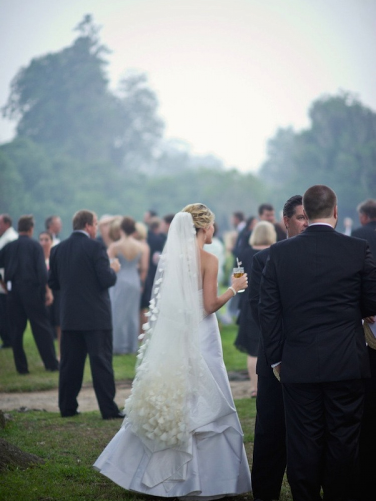 Wedding Veil With Bustle.jpg