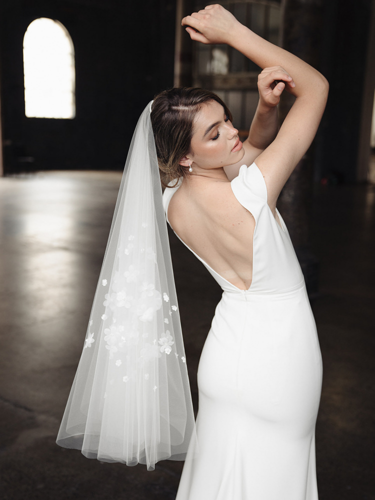 Why your dress probably isn't white and how to choose a veil to match it